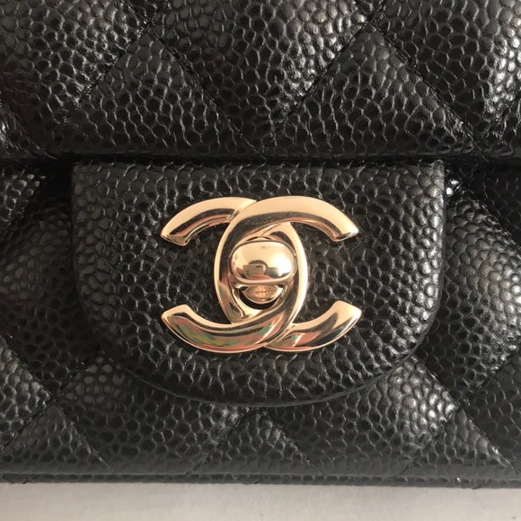 ❌SOLD❌CHANEL Mini Square Flap in Black Caviar - Picture 3 of 8